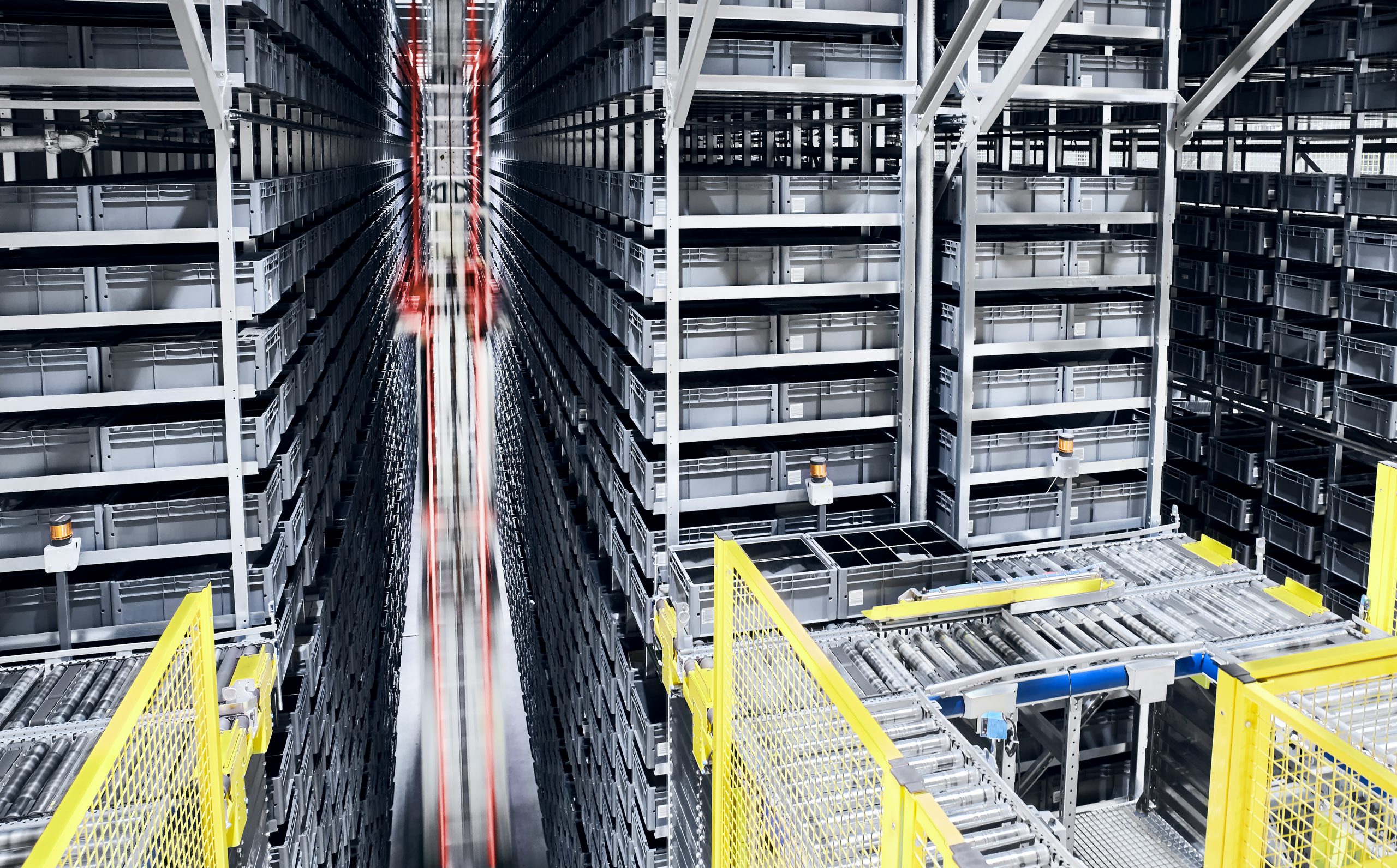 warehouse ความแตกต่างระหว่าง Warehouse และ Logistics กลยุทธ์การจัดการใน Supply Chain